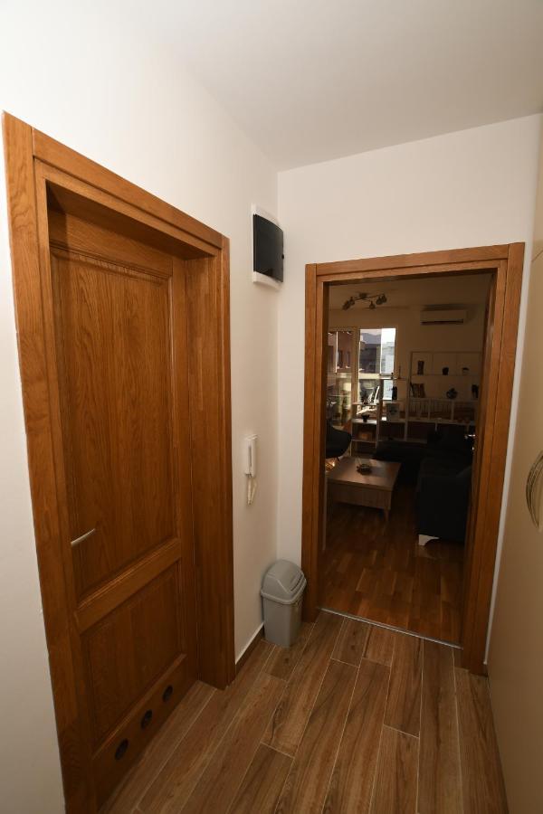 Sky Way Studio Apartment Sarajevo Ngoại thất bức ảnh