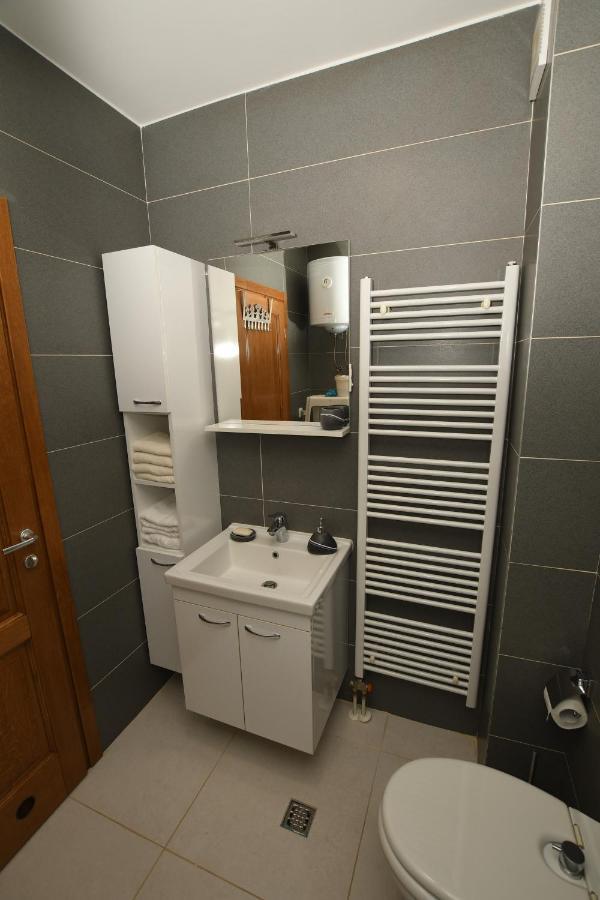 Sky Way Studio Apartment Sarajevo Ngoại thất bức ảnh