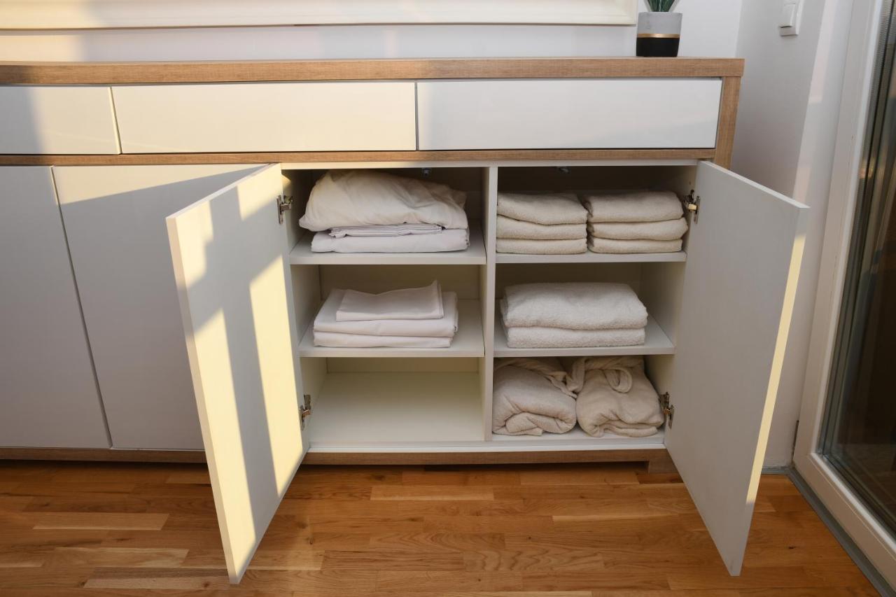 Sky Way Studio Apartment Sarajevo Ngoại thất bức ảnh